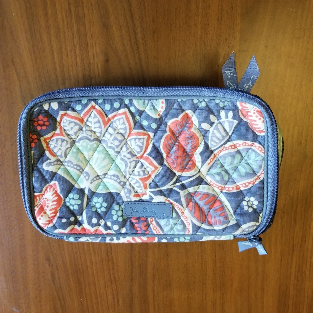 Vera Bradley Iconic Large Blush & Brush Case